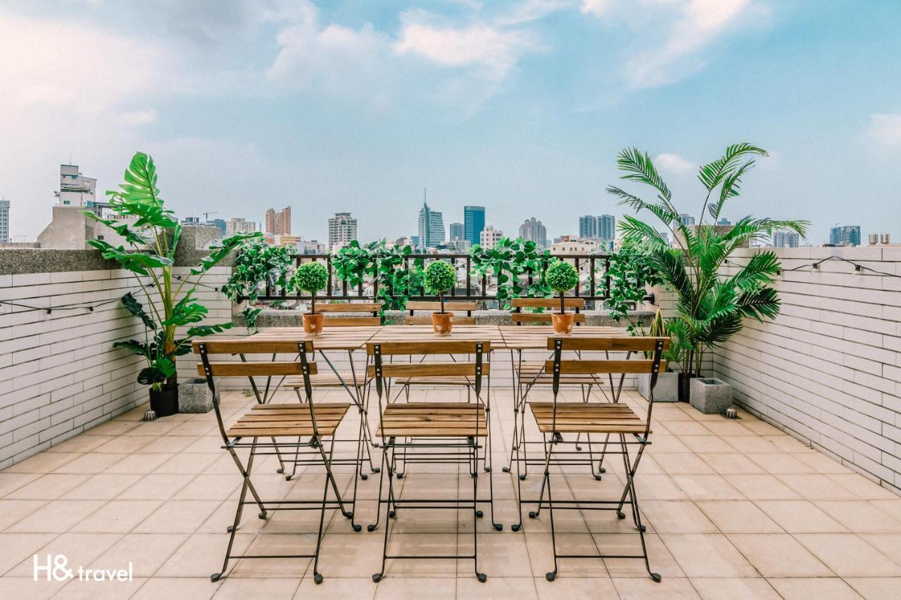 Tainan Haian Art Apartment Luaran gambar